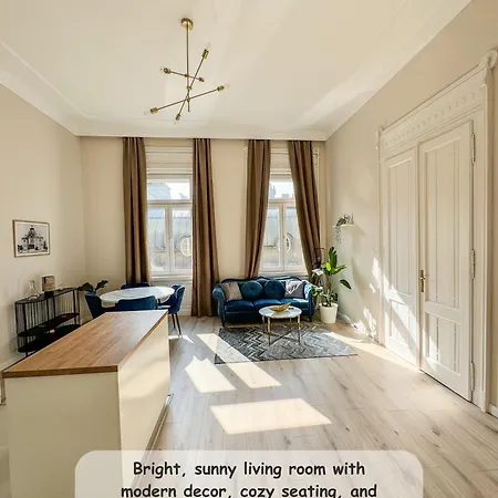 Luxury Parisian Designed 3-bedroom Gem In Heart Of Апартаменты