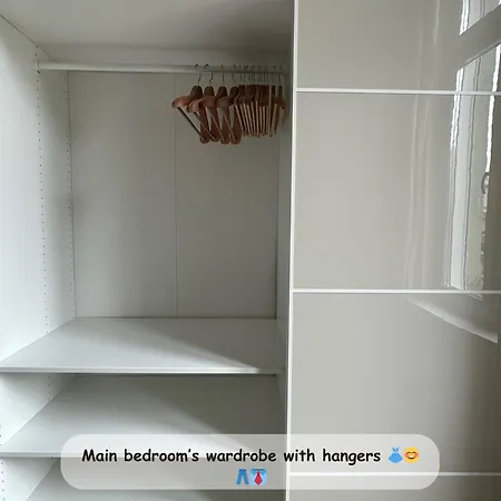 Luxury Parisian Designed 3-bedroom Gem In Heart Of Apartmán Budapešť